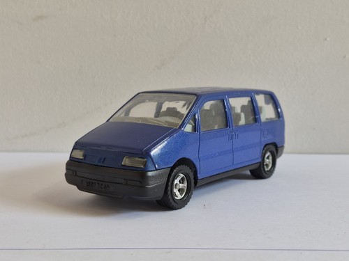 Raro modellino auto giocattolo